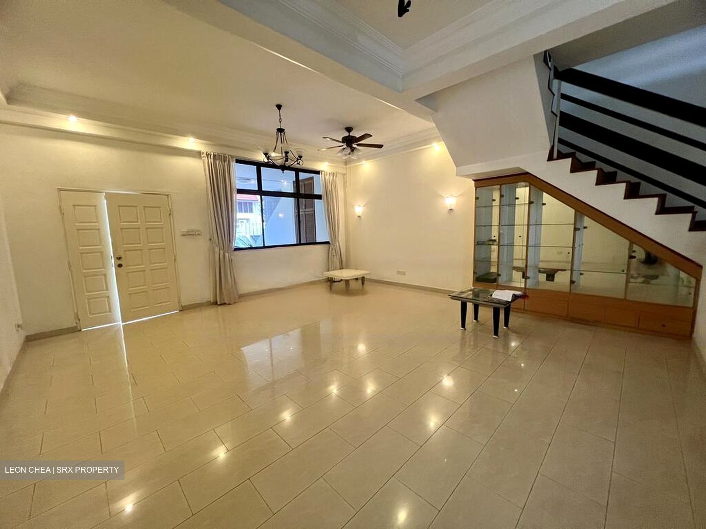 Peakville Walk (D16), Terrace #432395531